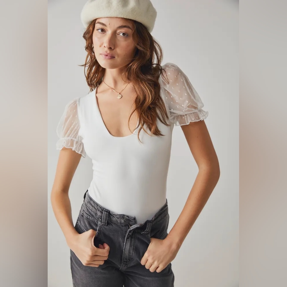 Free People Bare and Square Ivory Bodysuit NWT (intimately)